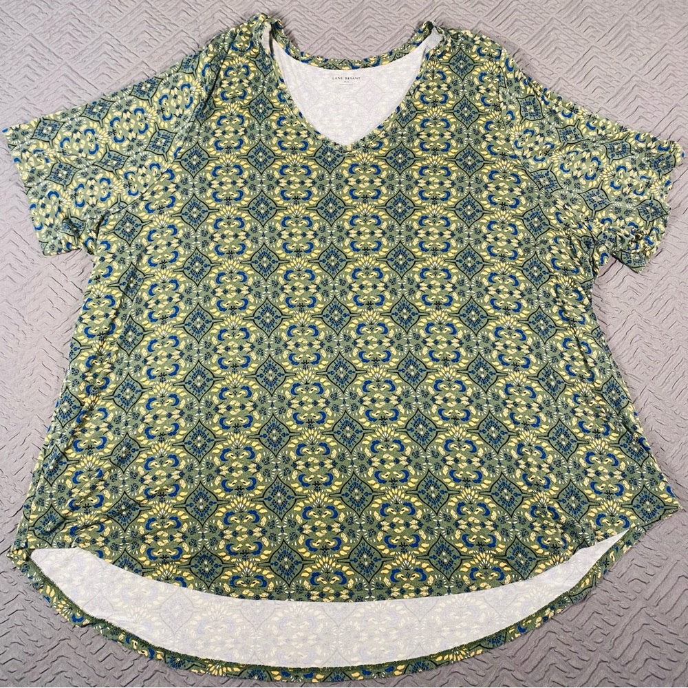Lane Bryant Plus Size 34/36 5X V Neck Tee